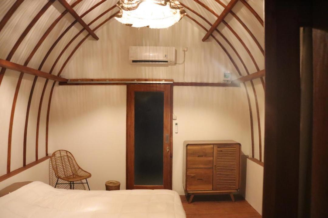 Outside Bungalow Sekongkang Экстерьер фото